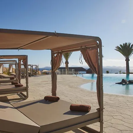 מלון Dreams Lanzarote Playa Dorada & פלאיה בלנקה