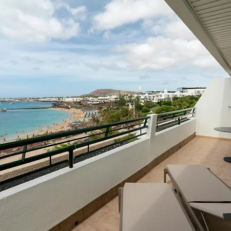 Dreams Lanzarote Playa Dorada & מלון