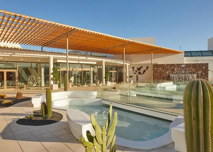 فندق Dreams Lanzarote Playa Dorada & بلايا بلانكا