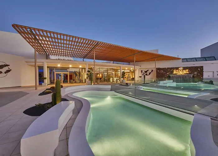 Dreams Lanzarote Playa Dorada & فندق بلايا بلانكا